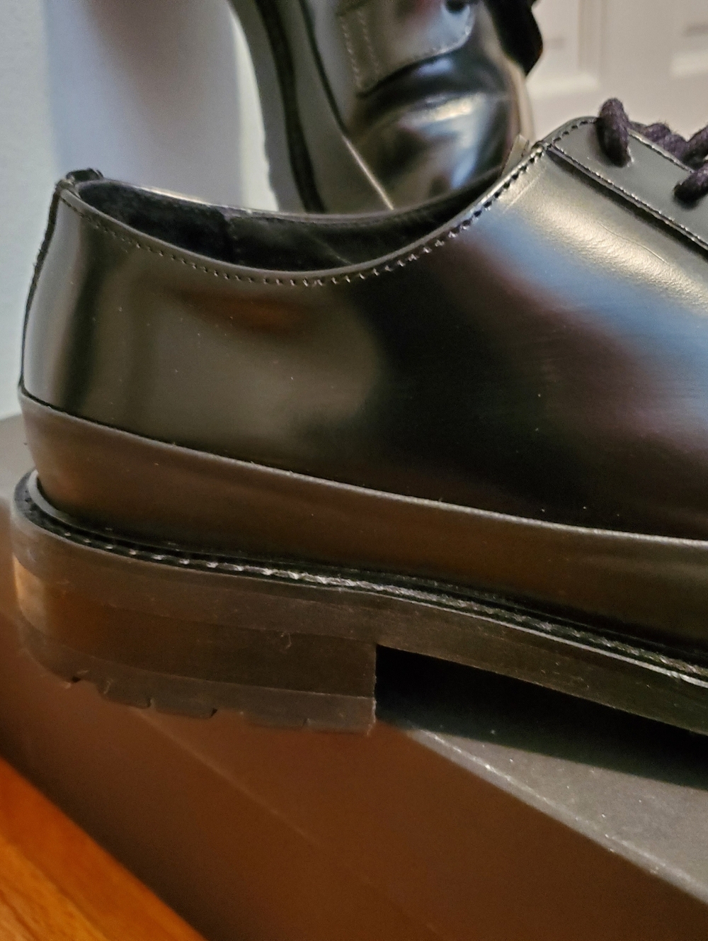 Tiger Of Sweden Signature Men’s Black Leather Derby Shoes - Picture 9 of 16
